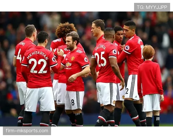 英超新星伊普斯维奇表现稳健,持续引发球迷热议与关注 英超新星伊普斯维奇表现稳健,持续引发球迷热议与关注