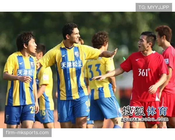 罢赛在足球规则中如何定义及裁判的应对流程拆解 罢赛在足球规则中如何定义及裁判的应对流程拆解